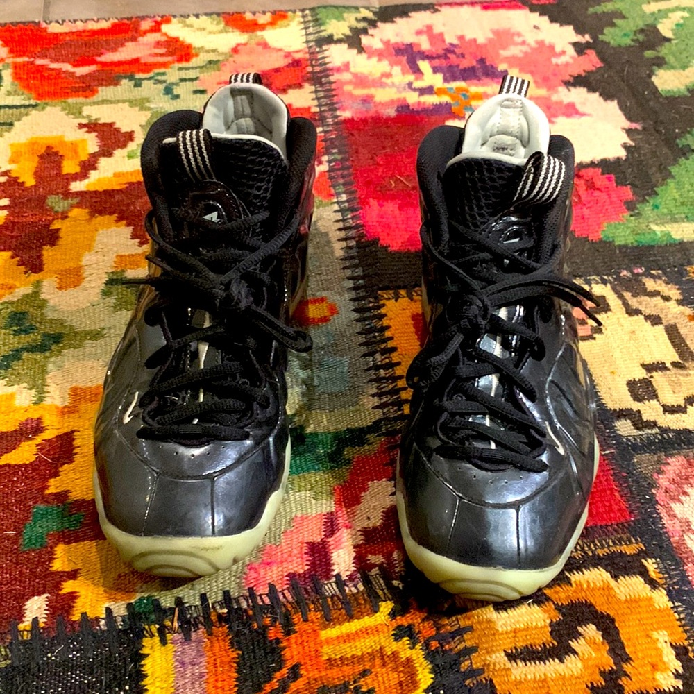 Nike Foamposite Kids 6.5 Y